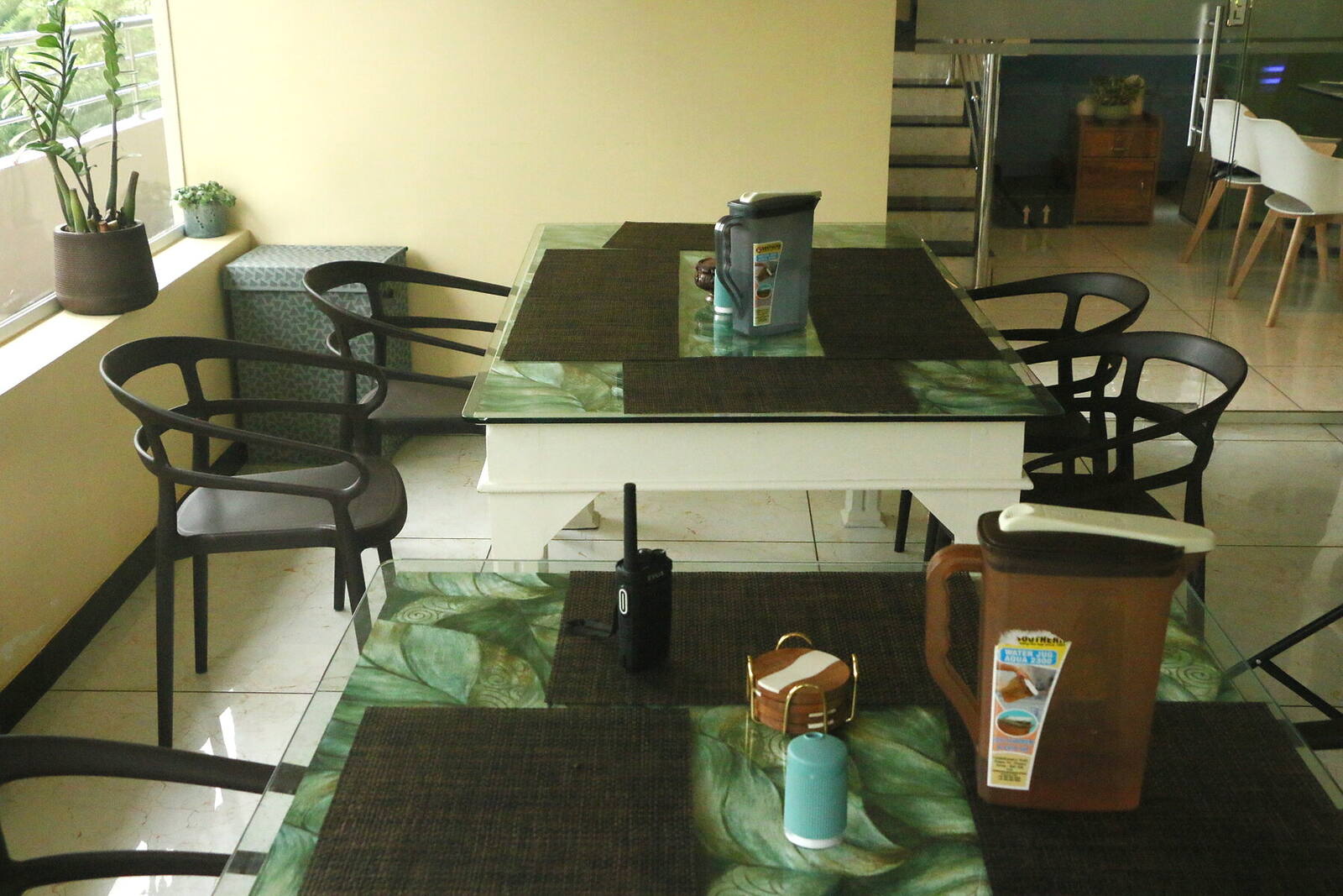 Dining and lounge detail